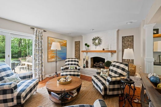 26-web-or-mls-736 Maranthana Way (26 of 70)