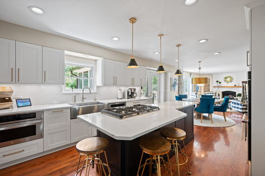 35-web-or-mls-736 Maranthana Way (35 of 70)