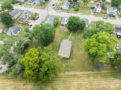 41-web-or-mls-605 Spring Ave (41 of 42)