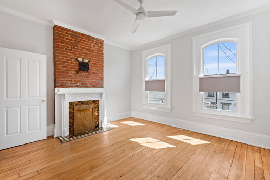 44-web-or-mls-811 Main St (44 of 75)