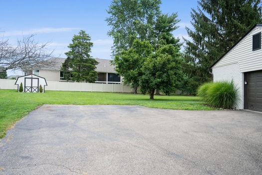 59-web-or-mls-736 Maranthana Way (59 of 70)