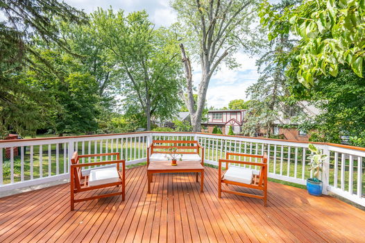 7-web-or-mls-2518 Ridgecliff (7 of 21)