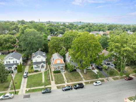7-web-or-mls-3785 Drake Ave (7 of 58)