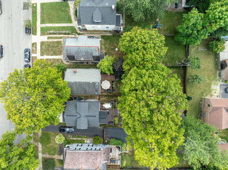 8-web-or-mls-3785 Drake Ave (8 of 58)