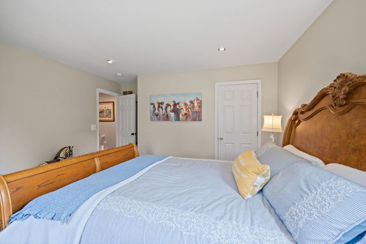 8-web-or-mls-736 Maranthana Way (8 of 70)