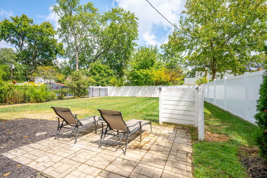 11-web-or-mls-7212 Garden Rd (11 of 15)