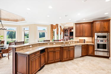 111-web-or-mls-6463 Werk Rd (111 of 121)