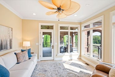 118-web-or-mls-6463 Werk Rd (118 of 121)