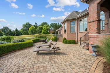 13-web-or-mls-6463 Werk Rd (13 of 121)