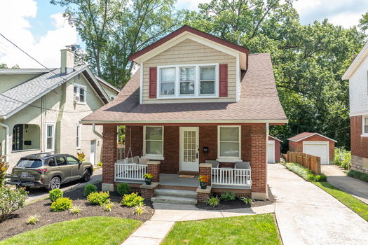 14-web-or-mls-14-print-3668 Wilshire Ave (14 of 17)