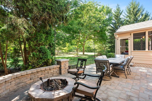 14-web-or-mls-4319 Serpentine Way (14 of 87)