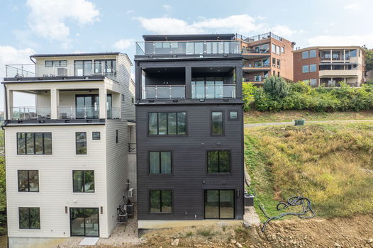 14-web-or-mls-765 E 11th St (14 of 76)