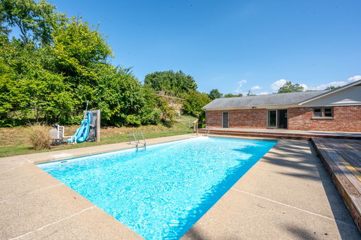 15-web-or-mls-2373 Wolfangel Rd (15 of 68)