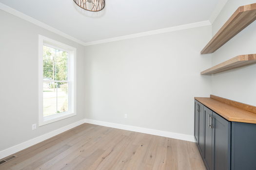 19-web-or-mls-4921 Fairview Ave (19 of 78)