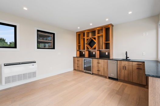 19-web-or-mls-765 E 11th St (19 of 76)