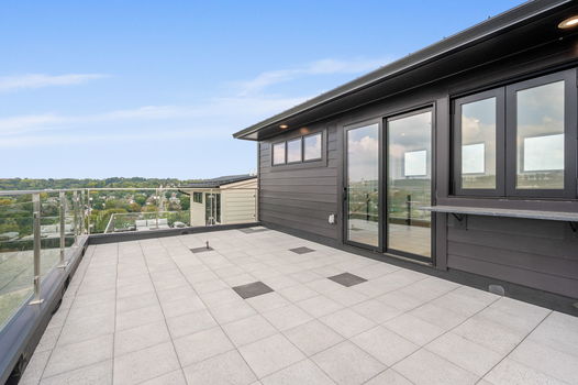 22-web-or-mls-765 E 11th St (22 of 76)