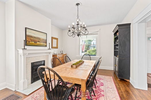 24-web-or-mls-3824 Elsmere Ave (24 of 64)