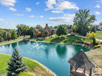 27-web-or-mls-6463 Werk Rd (27 of 121)