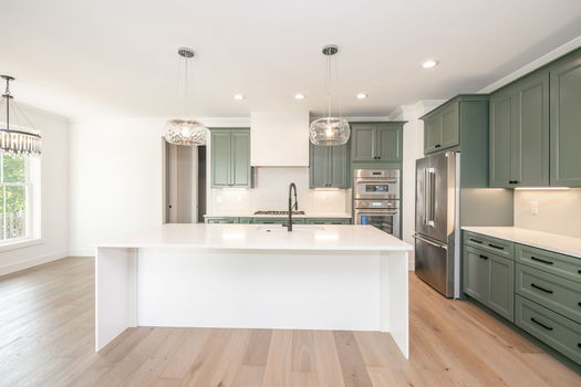 32-web-or-mls-4921 Fairview Ave (32 of 78)