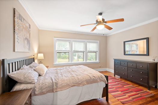 33-web-or-mls-3668 Wilshire Ave (16 of 26)