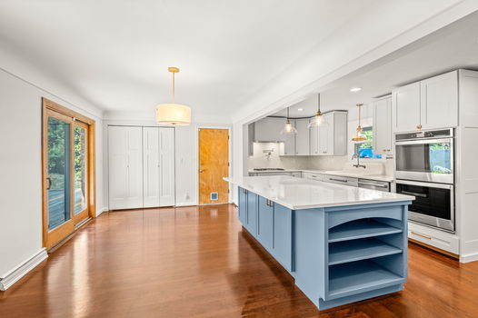 35-web-or-mls-2373 Wolfangel Rd (35 of 68)