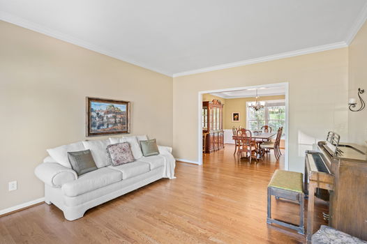 37-web-or-mls-4319 Serpentine Way (37 of 87)