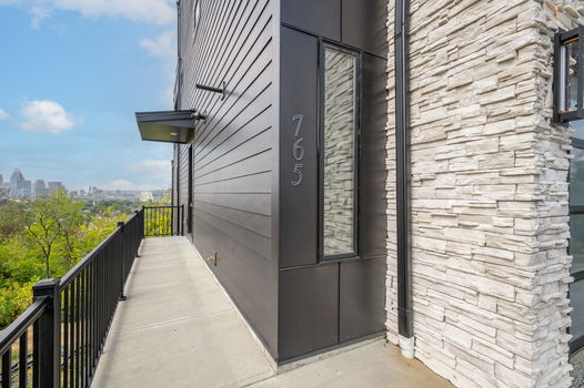 4-web-or-mls-765 E 11th St (4 of 76)