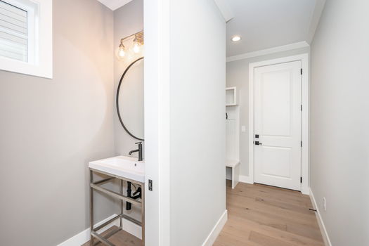 41-web-or-mls-4921 Fairview Ave (41 of 78)