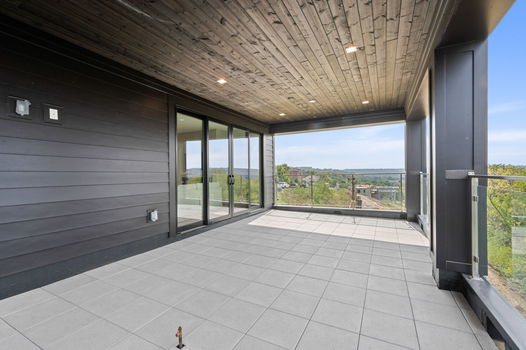 46-web-or-mls-765 E 11th St (46 of 76)