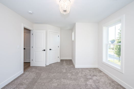 48-web-or-mls-4921 Fairview Ave (48 of 78)