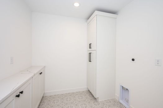 49-web-or-mls-4921 Fairview Ave (49 of 78)