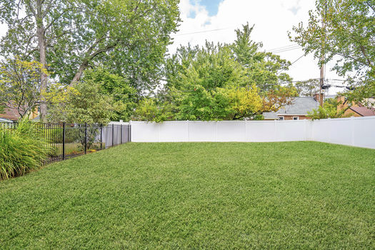 5-web-or-mls-7212-Garden-Rd-5-of-15