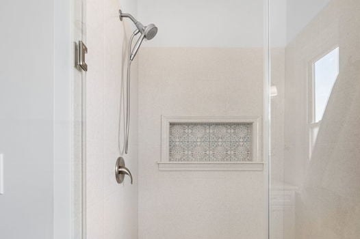 50-web-or-mls-3824 Elsmere Ave (50 of 64)