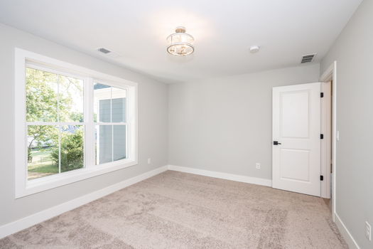 55-web-or-mls-4921 Fairview Ave (55 of 78)