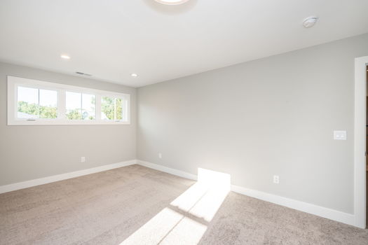 58-web-or-mls-4921 Fairview Ave (58 of 78)