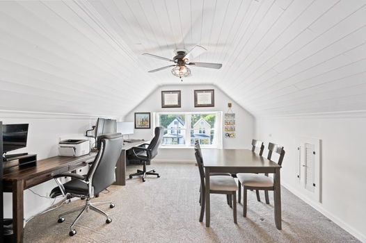 61-web-or-mls-3824 Elsmere Ave (61 of 64)