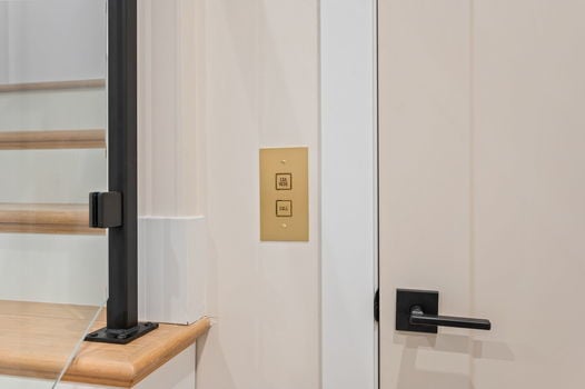 64-web-or-mls-765 E 11th St (64 of 76)