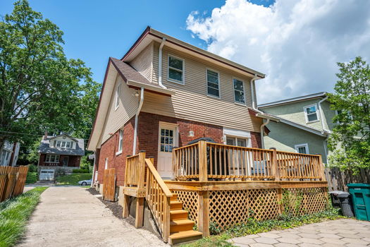 7-web-or-mls-7-print-3668 Wilshire Ave (7 of 17)