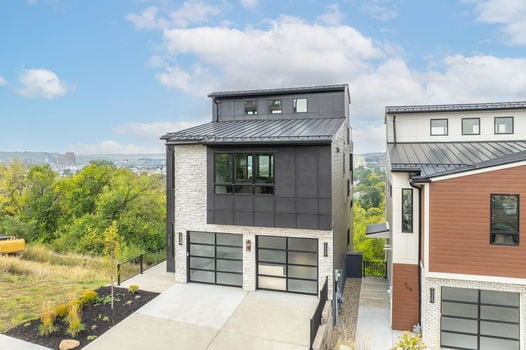 7-web-or-mls-765 E 11th St (7 of 76)