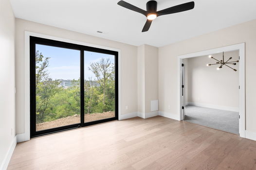 73-web-or-mls-765 E 11th St (73 of 76)