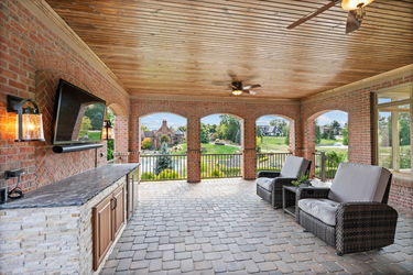 8-web-or-mls-6463 Werk Rd (8 of 121)