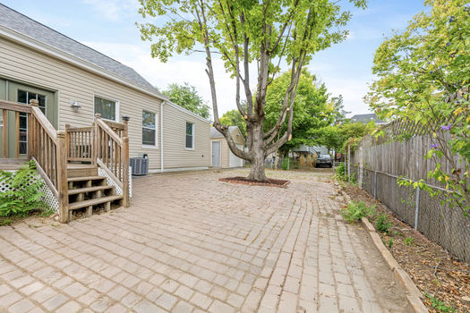 9-web-or-mls-516-E-19th-St-46-9-of-46