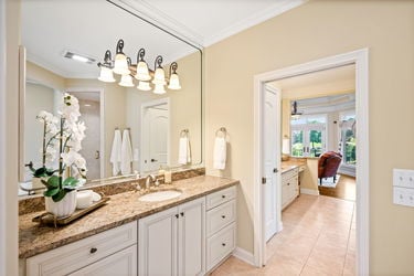 90-web-or-mls-6463 Werk Rd (90 of 121)