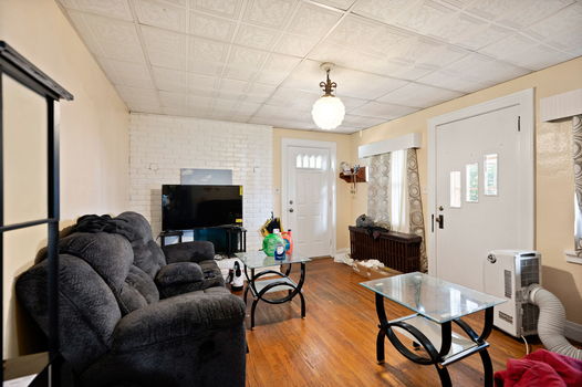 15-web-or-mls-5132 Ralph Ave (15 of 38)