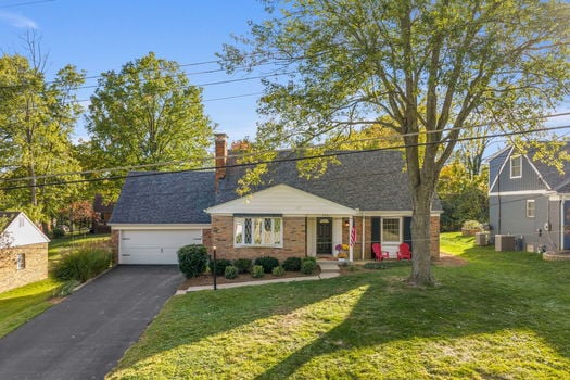 15-web-or-mls-7351 Miami Hills Dr (15 of 62)