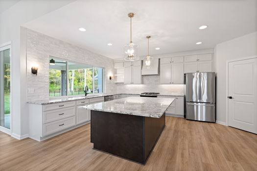 17-web-or-mls-950 Larkspur (17 of 47)