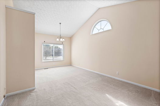 18-web-or-mls-7142 Highpoint Dr (18 of 52)