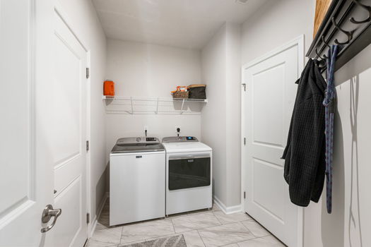 22-web-or-mls-3635 Kassidy (22 of 51)