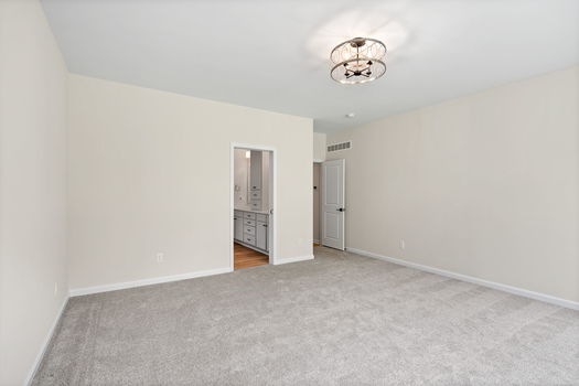 32-web-or-mls-950 Larkspur (32 of 47)