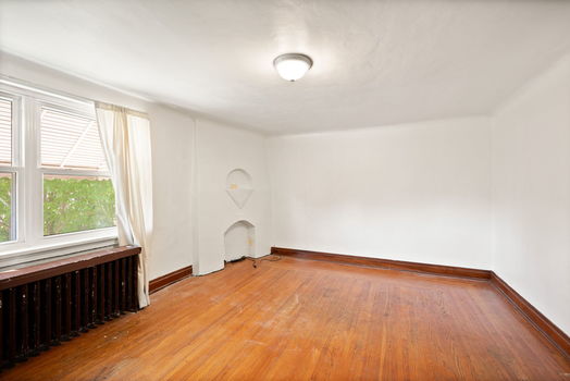 35-web-or-mls-5132 Ralph Ave (35 of 38)